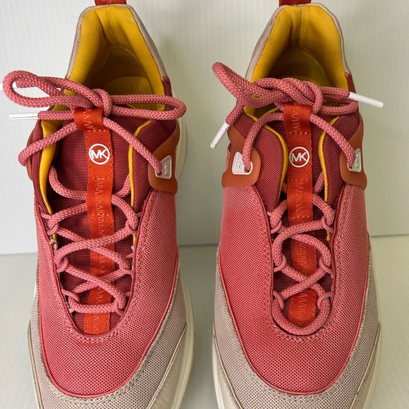 “Michael Kors” Women's Coral Pink Canvas & Leather Sneakers Size 10 - Picture 3 of 14